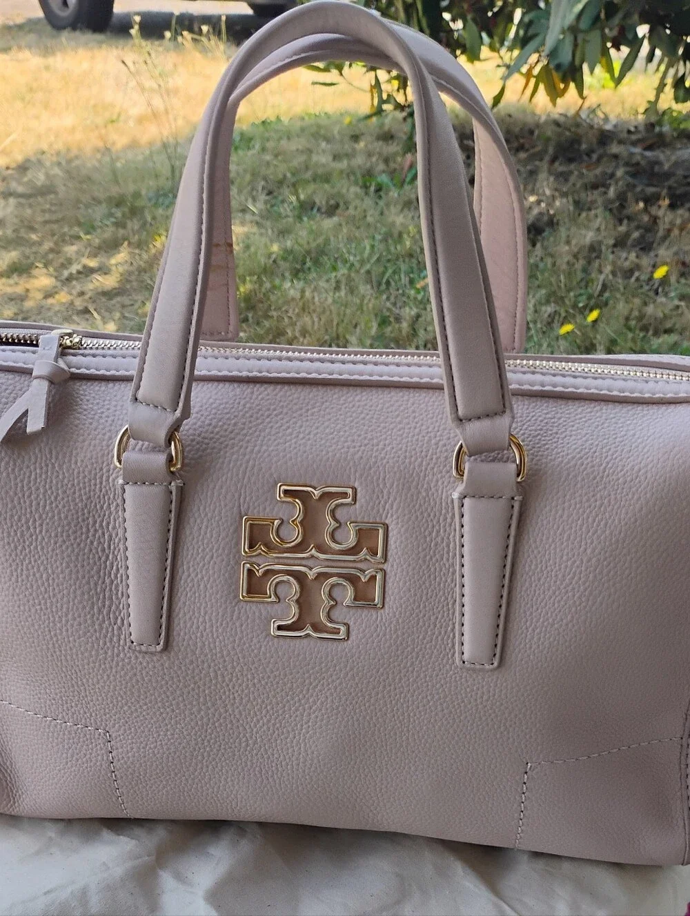 Tory Burch-Britten Pebbled Leather Satchel (Pink Moon 🩷🌙) Dust Bag Included